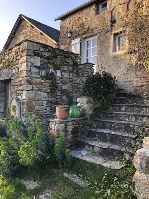 Maisonnette De Charme Les Jardins De Lou Boussac  المظهر الخارجي الصورة