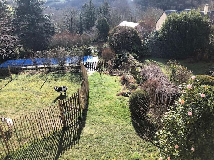 Maisonnette De Charme Les Jardins De Lou Boussac  المظهر الخارجي الصورة